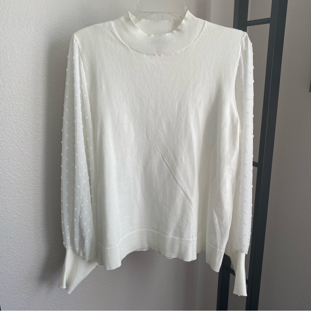 Vince Camuto Women's Sweater Pullover Size Large Sheer‎ Dot Sleeves High Neck
